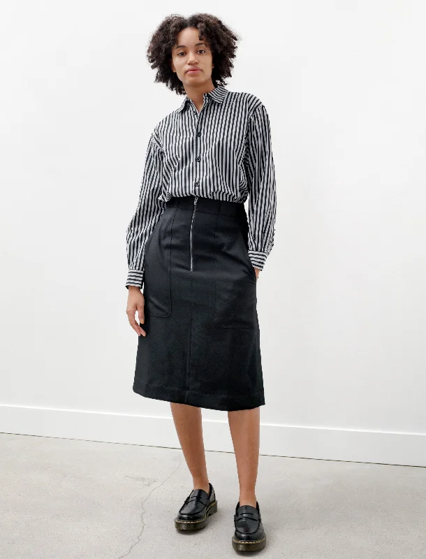 Today Only – Don’t Miss It!Gado Dry Wool Twill Zip Skirt Black