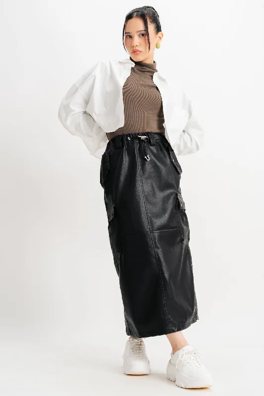 Bigger Savings, Better Shopping!Black Cargo Pocket Skirt