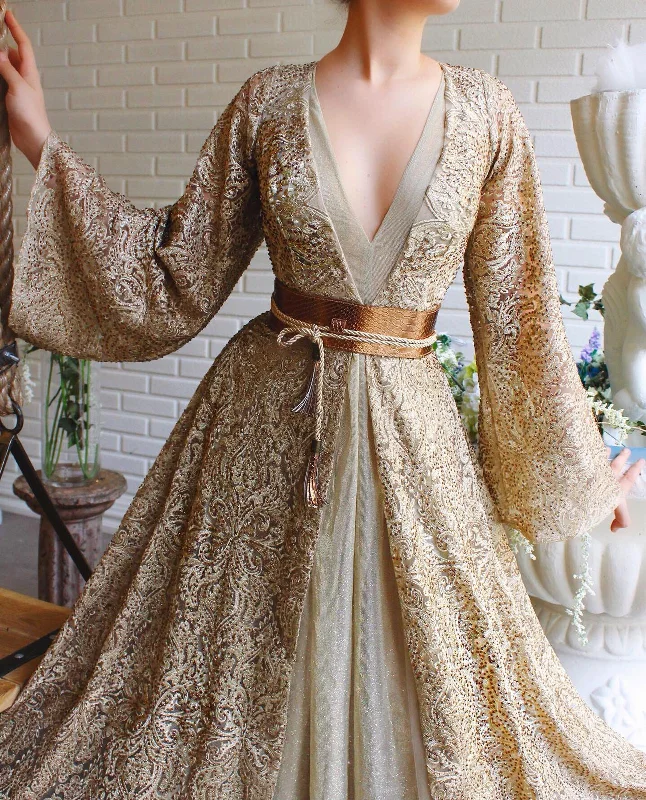 Snag the Best Prices Now!Bora Intricate Lace Gown