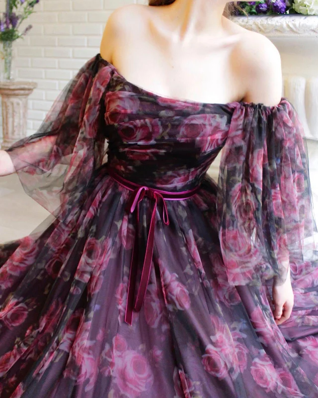 Bigger Savings, Better Shopping!Bubulina Roses Gown