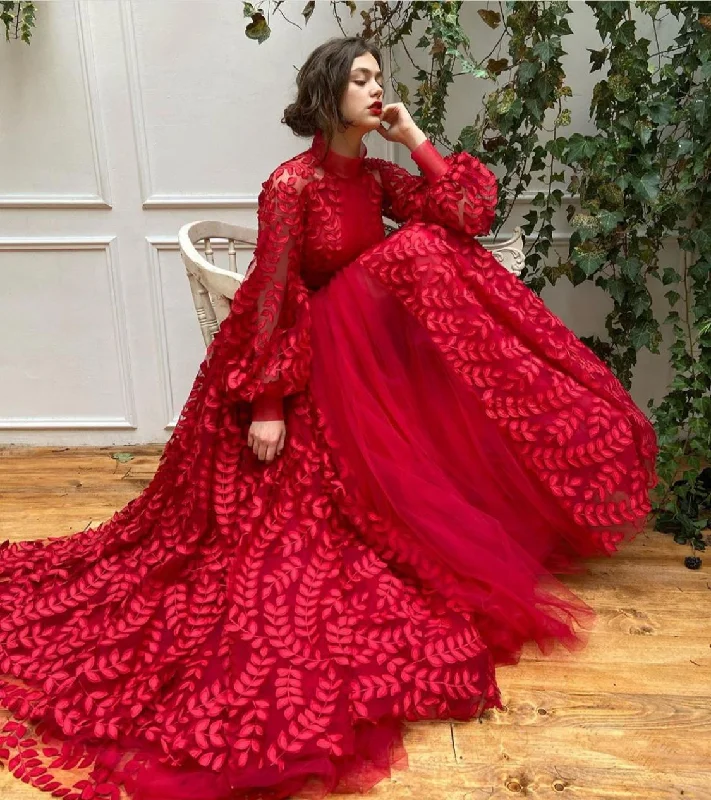 Shop the Hottest Deals!Love the Leaves Gown