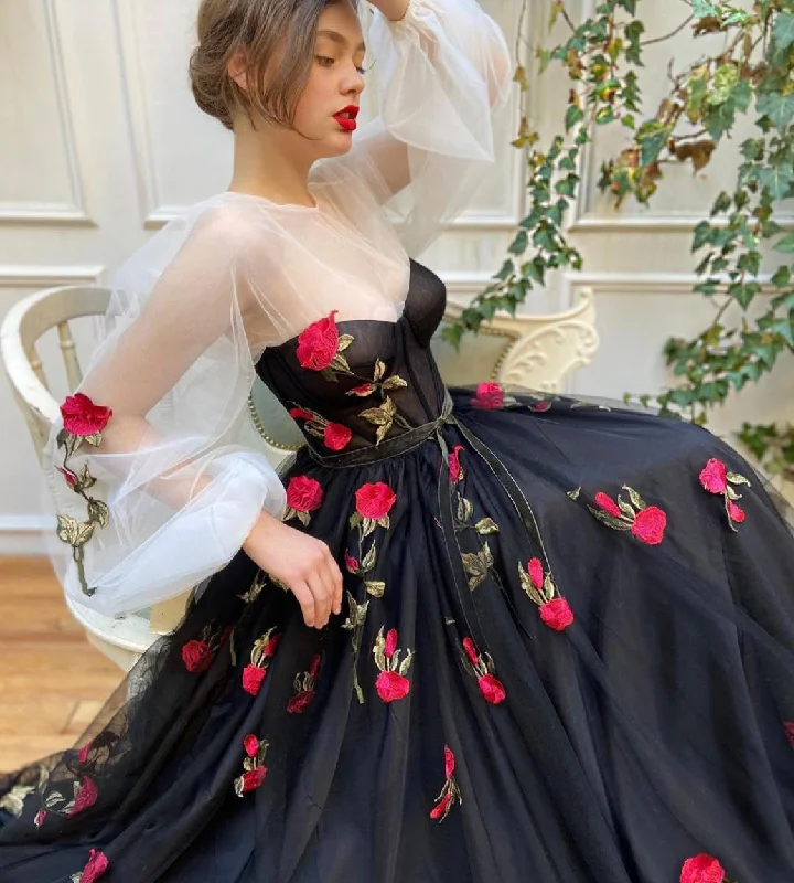 Don’t Wait – Deals Won’t Last!Pretty Roses Gown