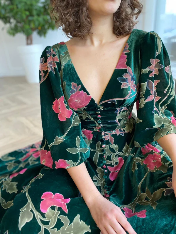 Huge Savings – Act Now!Teal Blossoming Gown