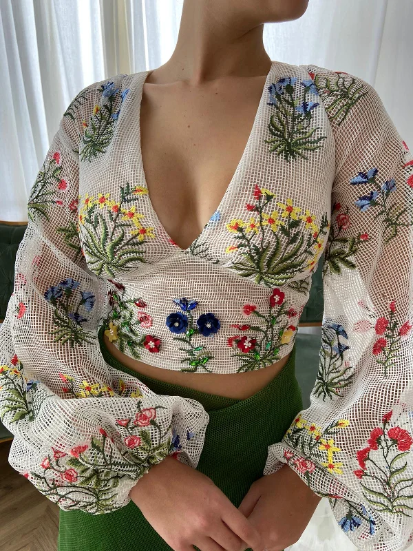 Limited-Time Price Drop!The Wildflowers Blouse