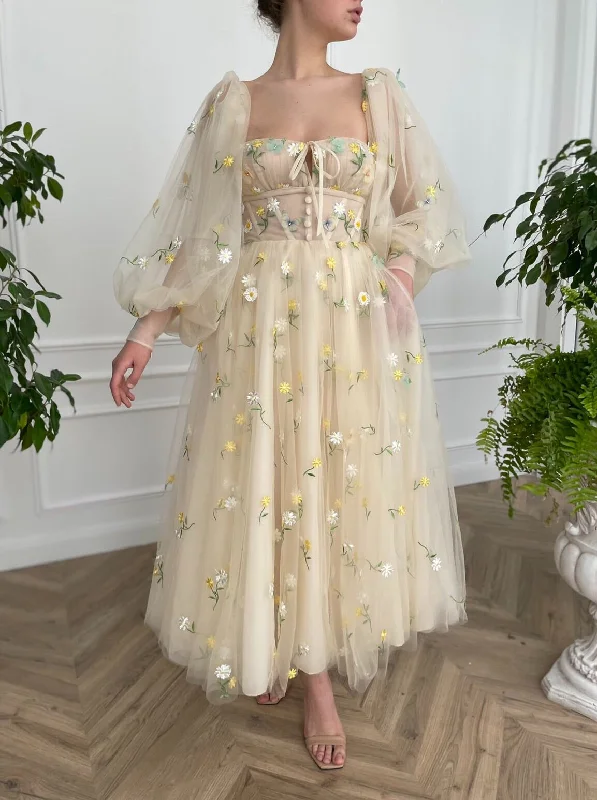 Find the Best Deals Here!Wild Daffodils Dress