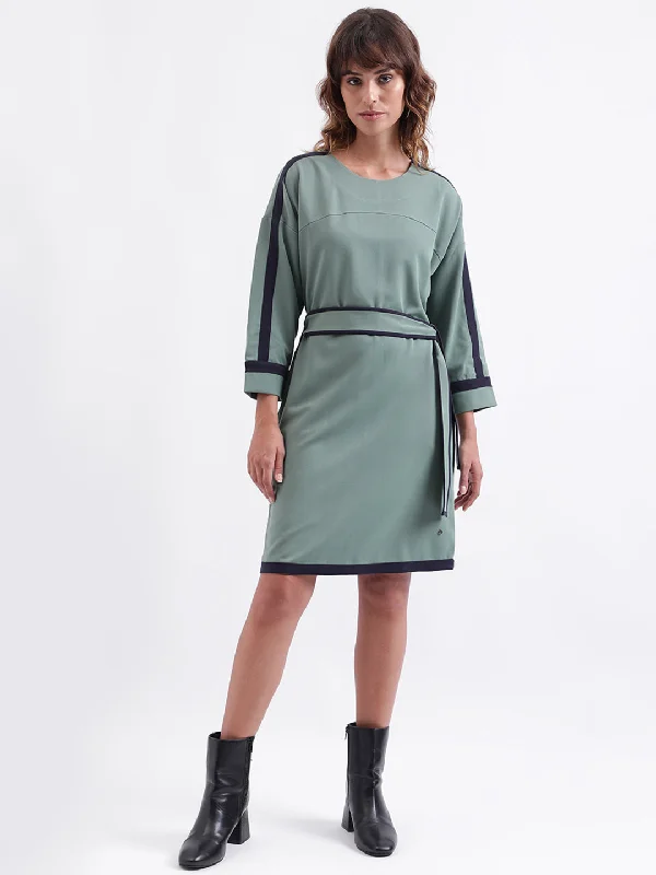 Limited Time Offer!Iconic Women Green Solid Round Neck 3/4th Sleeves Dress