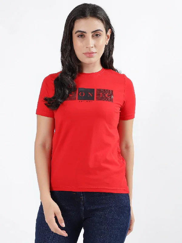 Your Wallet Will Thank You!Iconic Women Red Solid Round Neck Short Sleeves T-Shirt