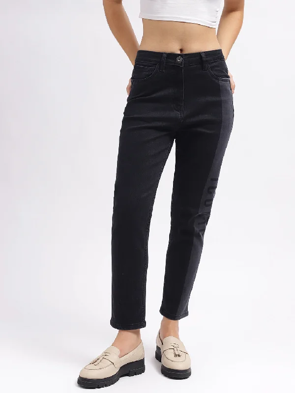 Shop Smart, Save Big!Iconic Women Black Colour blocked Slim Straight Fit Mid-Rise Jeans