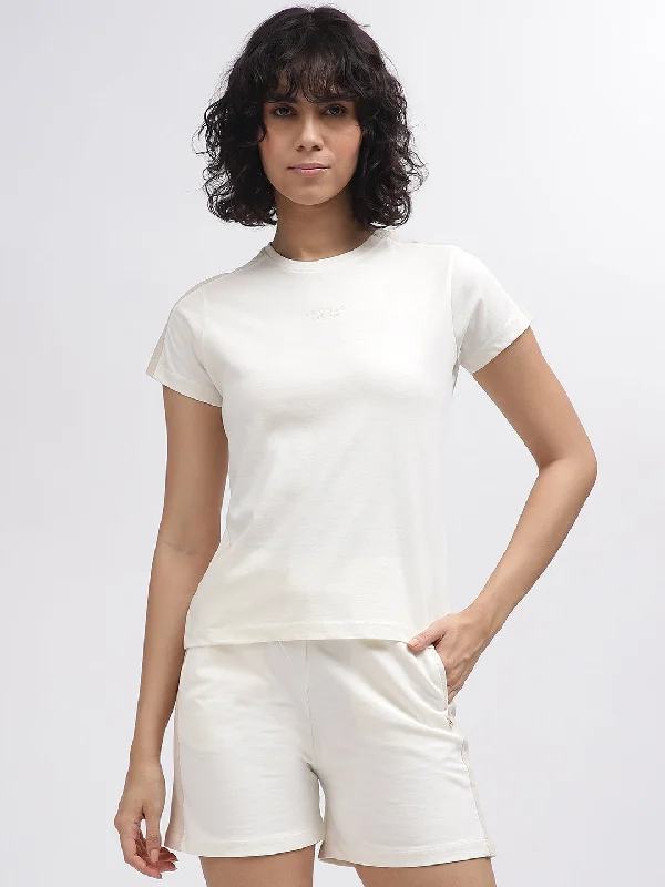 One Day Only – Huge Savings!Iconic Women White Solid Round Neck Short Sleeves T-Shirt